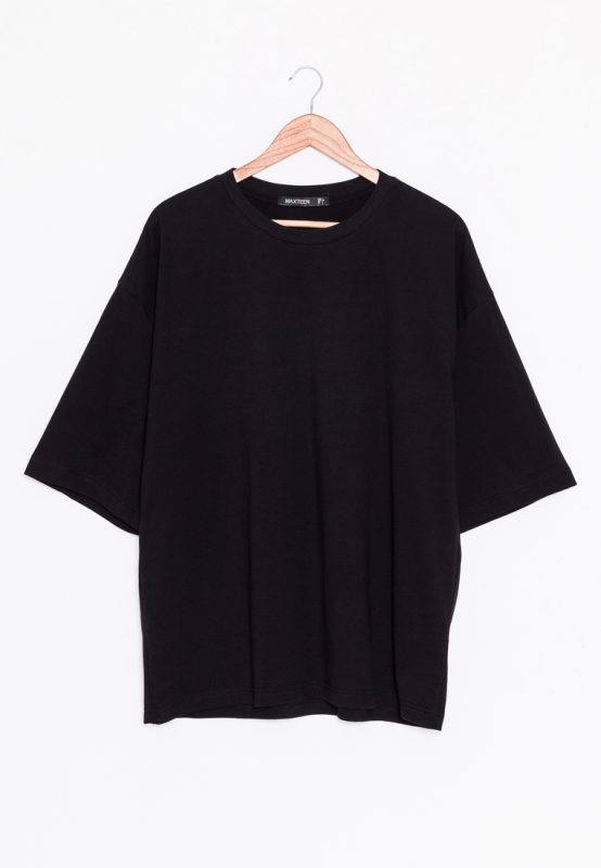 เสื้อยืด Monochrome Oversized – maxteen