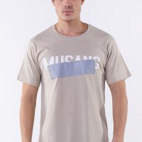 เสื้อยืด musang สกรีนเทาด้านทับตัวอักษรลูกเล่น แนวอาร์ต ๆ เหมาะกับผู้ที่หลงใหลในความต่าง