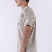 เสื้อยืด musang สกรีนเทาด้านทับตัวอักษรลูกเล่น แนวอาร์ต ๆ เหมาะกับผู้ที่หลงใหลในความต่าง