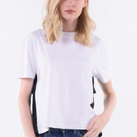 เสื้อยืด T-shirt เล่นจีบสลับสีด้านหลัง ใส่ลูกเล่นสร้างมิติให้เกิดความต่าง ไม่ซ้ำซาก สำหรับสาวมั่นมีสไตล์