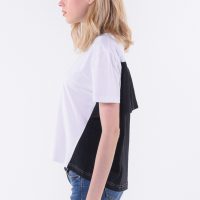 เสื้อยืด T-shirt เล่นจีบสลับสีด้านหลัง ใส่ลูกเล่นสร้างมิติให้เกิดความต่าง ไม่ซ้ำซาก สำหรับสาวมั่นมีสไตล์