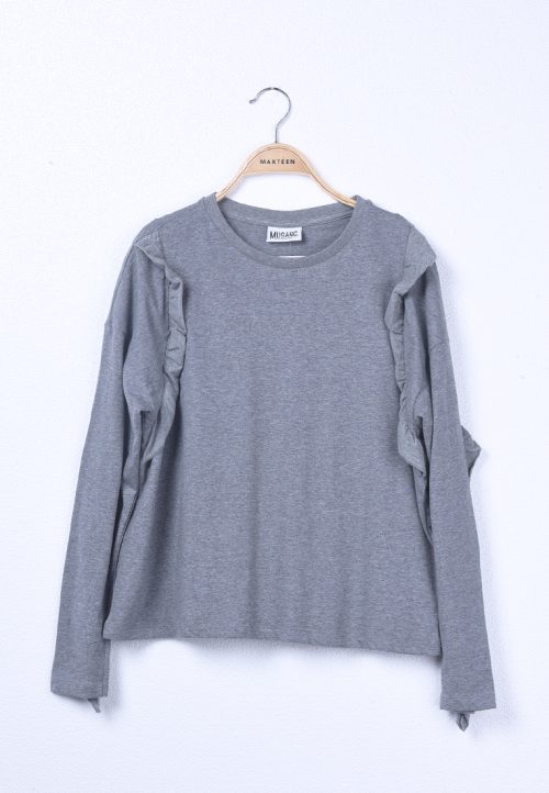 เสื้อยืดแขนยาว ไม่มีสกรีน เย็บลูกเล่นจีบแขน หน้า - หลัง สร้างความสะดุดตา แตกต่าง เพิ่มความฟรุ่งฟริ้งแต่เรียบง่ายไม่ธรรมดา