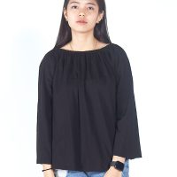 เสื้อเบลาส์ long-sleeves pleated scoop neck