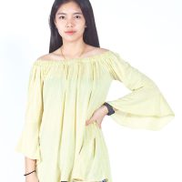 เสื้อเบลาส์ Single-Hued Off-Shoulder Flared-Sleeve (เหลืองอ่อน)
