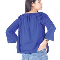 เสื้อเบลาส์ long-sleeves pleated scoop neck